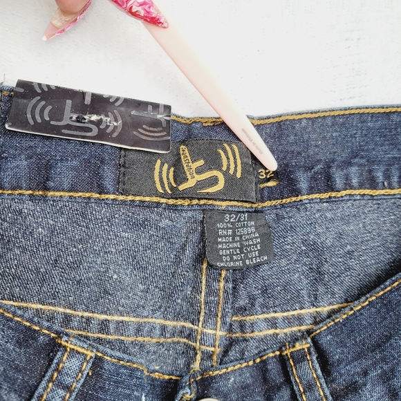 Jean Station Men's Blue Denim Stud Back Pockets Size 32/31 Jeans - Picture 3 of 10